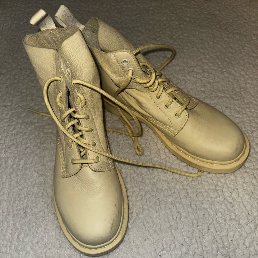 Yellow/cream doc marten boot